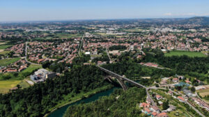Ponte San Michele. Foto di Gianni Peverelli
