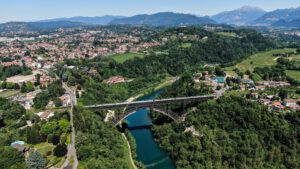 Ponte San Michele. Foto di Gianni Peverelli