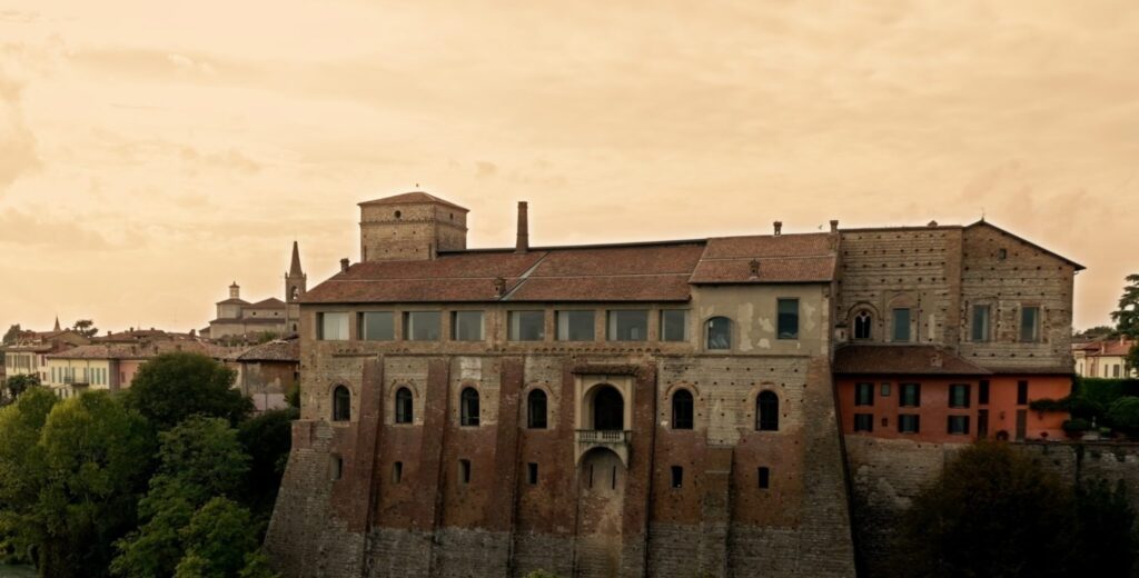 Castello Visconteo, esterno. Foto da www.ilcastelloeventi.com