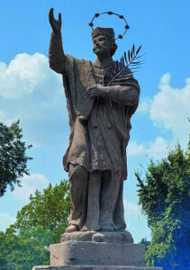Cassano d'Adda, Statua di San Giovanni Nepomuceno. Foto di vivicassano.it