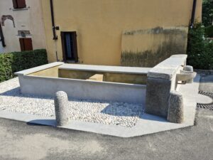 Lavatoio Cazzulino dopo il restauro del 2024. Foto da Archivio storico digitale del Comune di Imbersago. Si ringrazia Tullio Riva