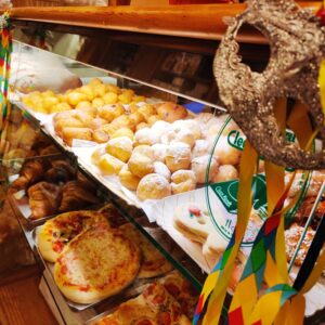 Panificio Mandelli, interno. Da canale ufficiale FB