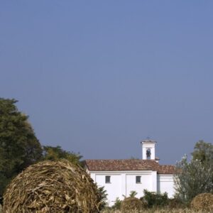 Ex Chiesa di Sant'Anna, esterno. Foto da www.turismo.parcoaddanord.it