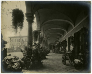 Villa Mombello Orsini Colonna. Dalla raccolta privata Fotografia Montabone di Carlo Fumagalli