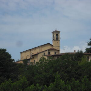Chiesa dei Santi Marcellino e Pietro, veduta. Foto di Brianzolodoc11, CC BY-SA 3.0, via Wikimedia Commons