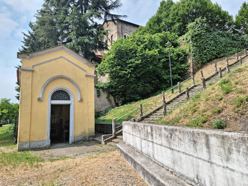 Cappella del Revellino, esterno. Foto di www.vivicassano.it