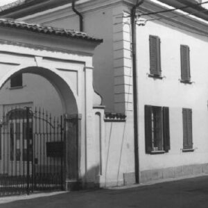 Villa Comi, esterno, foto storica. Foto di www.lombardiabeniculturali.it