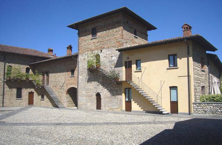 Cascina Rocca. Foto da www.lombardiabeniculturali.it