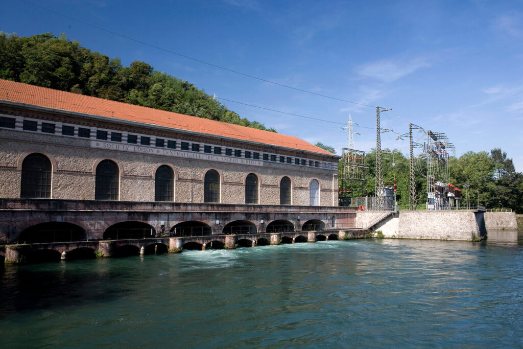 Centrale Bertini, esterno. Foto da turismo.parcoaddanord.it
