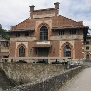 Centrale Idroelettrica Carlo Esterle, veduta, da sito turismo.parcoaddanord.it