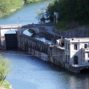 Centrale Idroelettrica Guido Semenza. Foto di Frieda, CC BY-SA 3.0 , via Wikimedia Commons