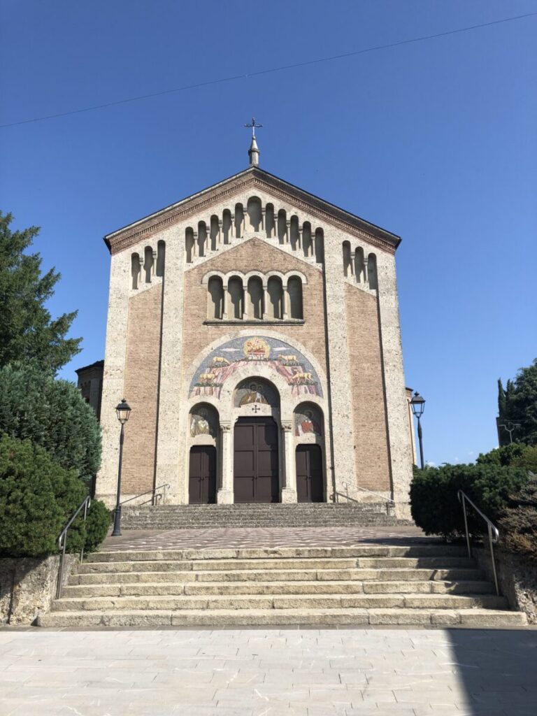 Chiesa di San Giuseppe a Porto d'Adda, esterno. Foto da turismo.parcoaddanord.it
