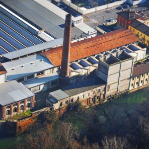 Linificio Canapificio Nazionale di Fara, veduta dall'alto. Foto da turismo.parcoaddanord.it