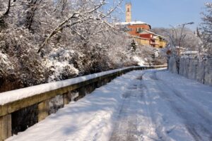 Vaprio d'Adda, San Pietro sotto la neve Bonforte (foto Giuseppe Pezzi) 3