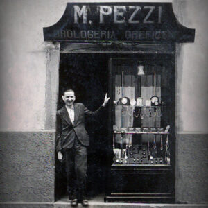 Pezzi Preziosi dal 1902 - Orologeria Gioielleria. Foto da http://www.gioielleriapezzi.it
