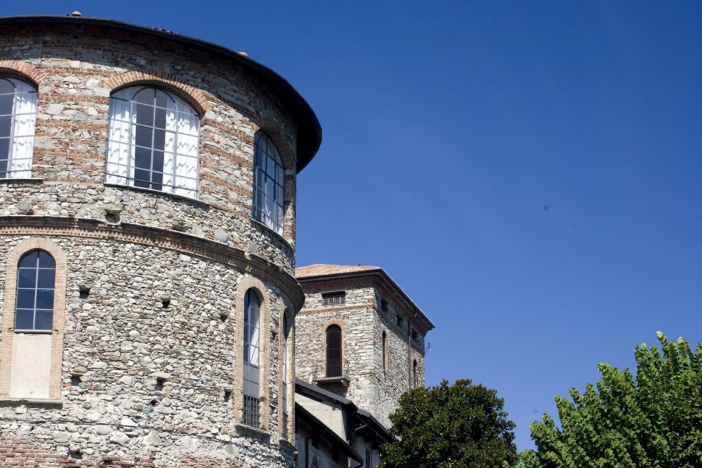 Castello di Brivio. Foto da turismo.parcoaddanord.it