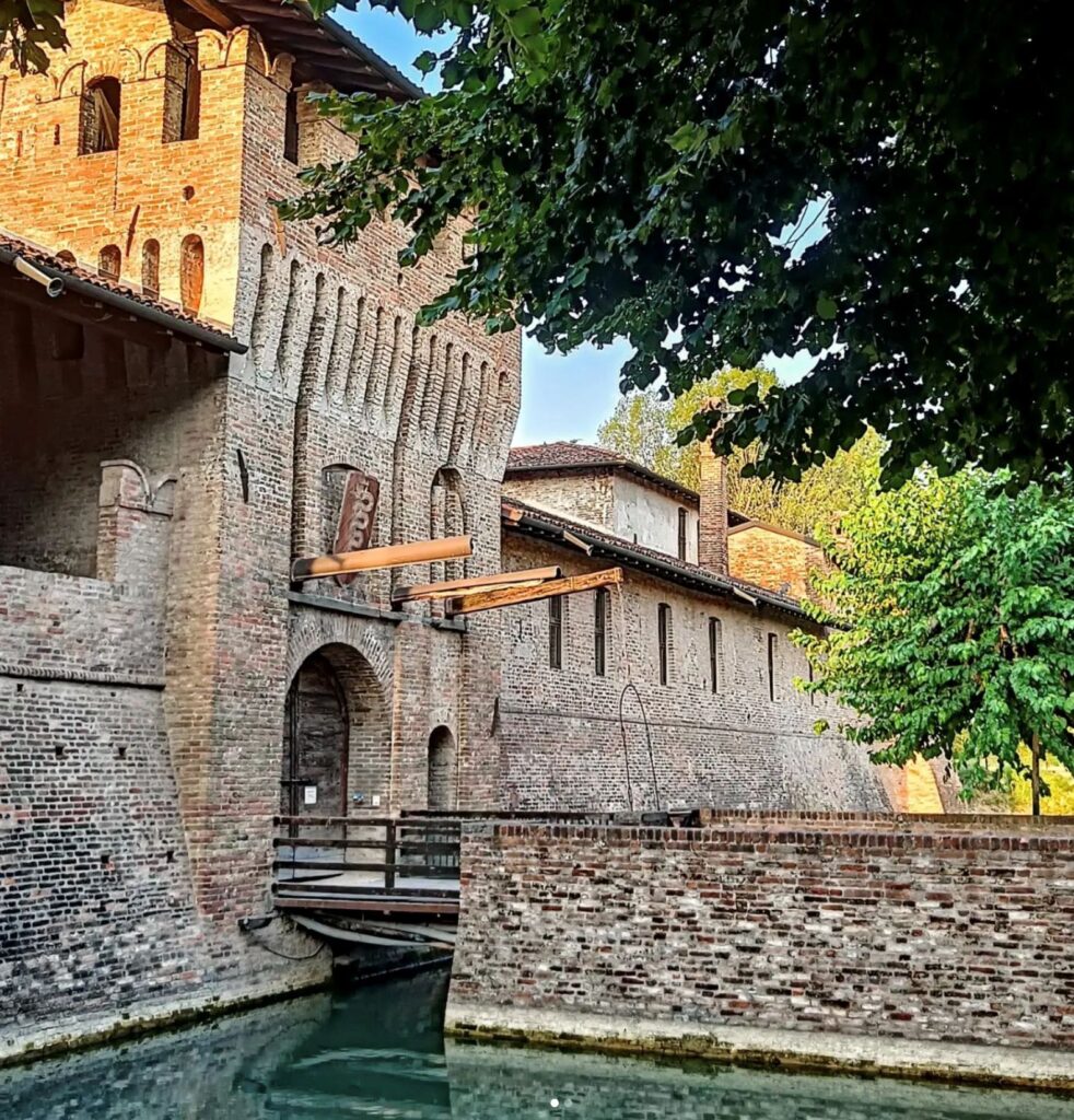 Castello di Pagazzano. Foto da https://www.castellodipagazzano.it