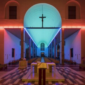 Santa Maria Annunciata in Chiesa Rossa, interno. Foto di Roberto Marossi, da https://www.fondazioneprada.org/project/chiesa-rossa/
