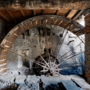 Civico Museo Setificio Monti, ruota idraulica, da sito ufficiale